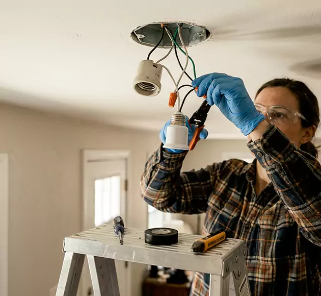 Professional Light Socket Replacement: Your Local Fixture Repair Team in Debary, FL
